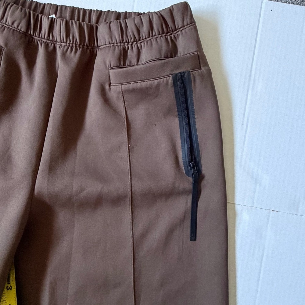 Nike Men's Large Dri-FIT Tech Pack Pants Brown Tapered Stretch Zip Pocket - Picture 3 of 9